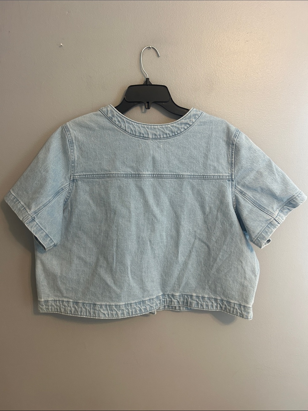 Free Assembly Cropped Denim Jacket - Picture 4 of 6